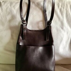 Le Donne Genuine Leather Slim Sling Backpack / Purse Clean Brown/Cafe Unisex